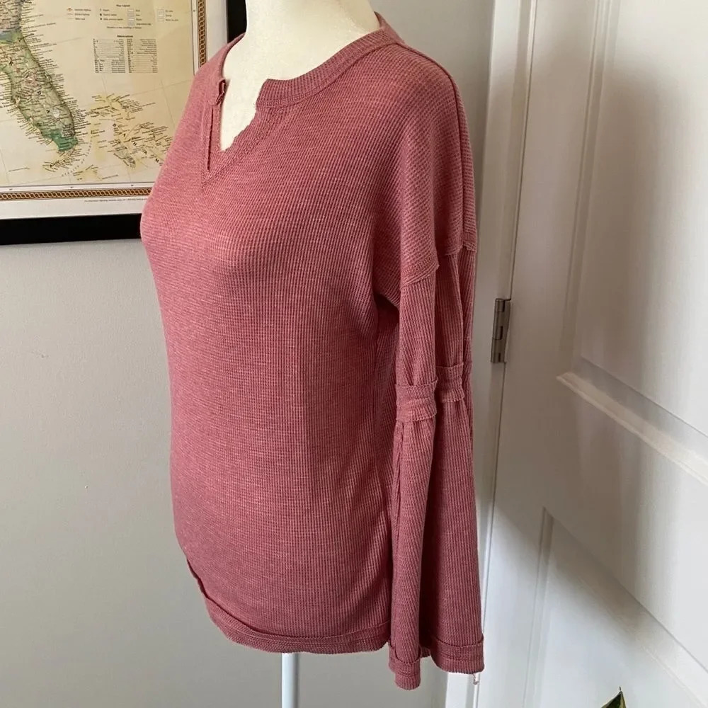 NWT Baea Flare Sleeve Thermal Top - Picture 8 of 13